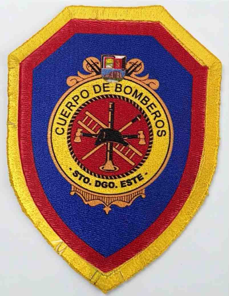 Distintivo bordado